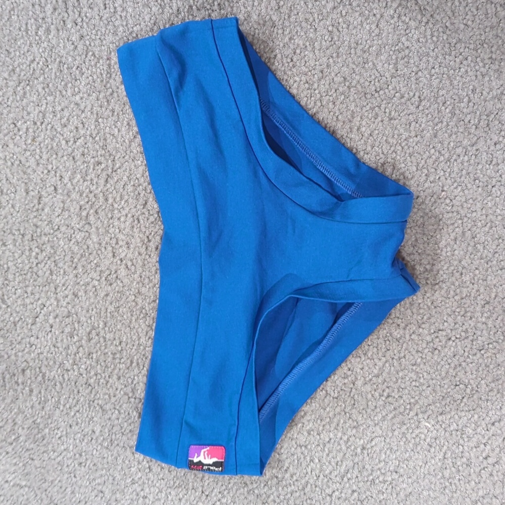 Bad Kitty Pole Fit Scrunch Booty Shorts, small